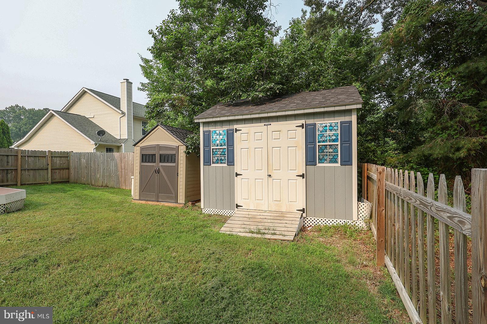 CEDAR COVE - Residential