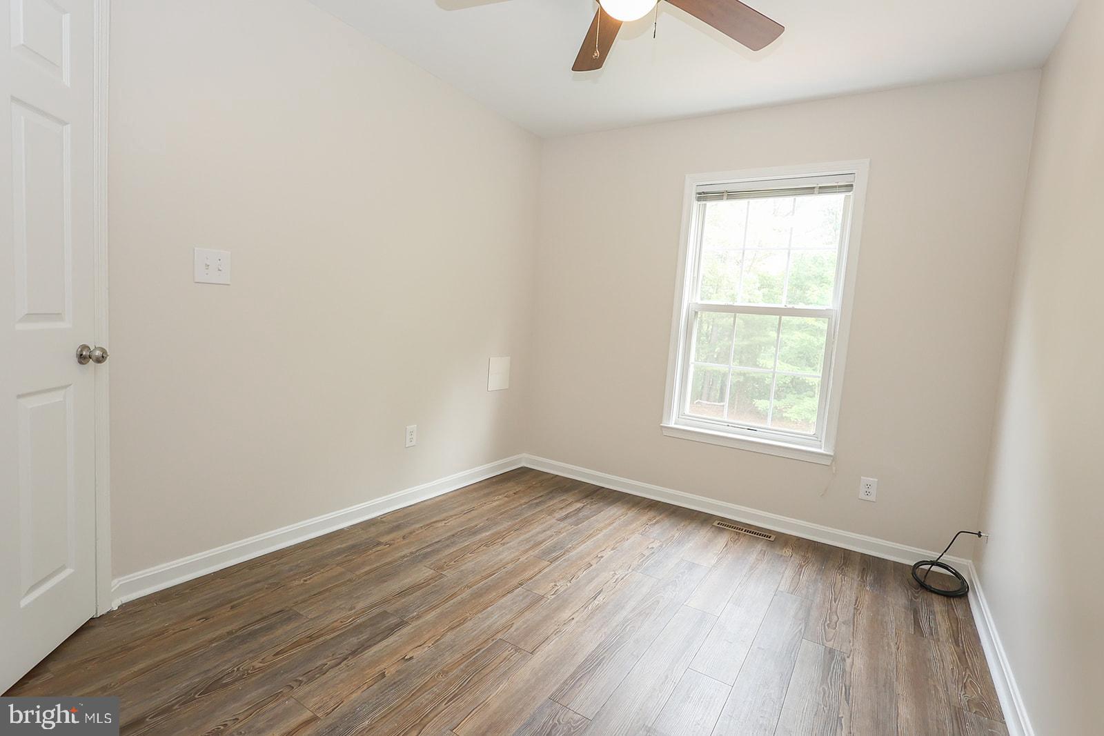 CEDAR COVE - Residential