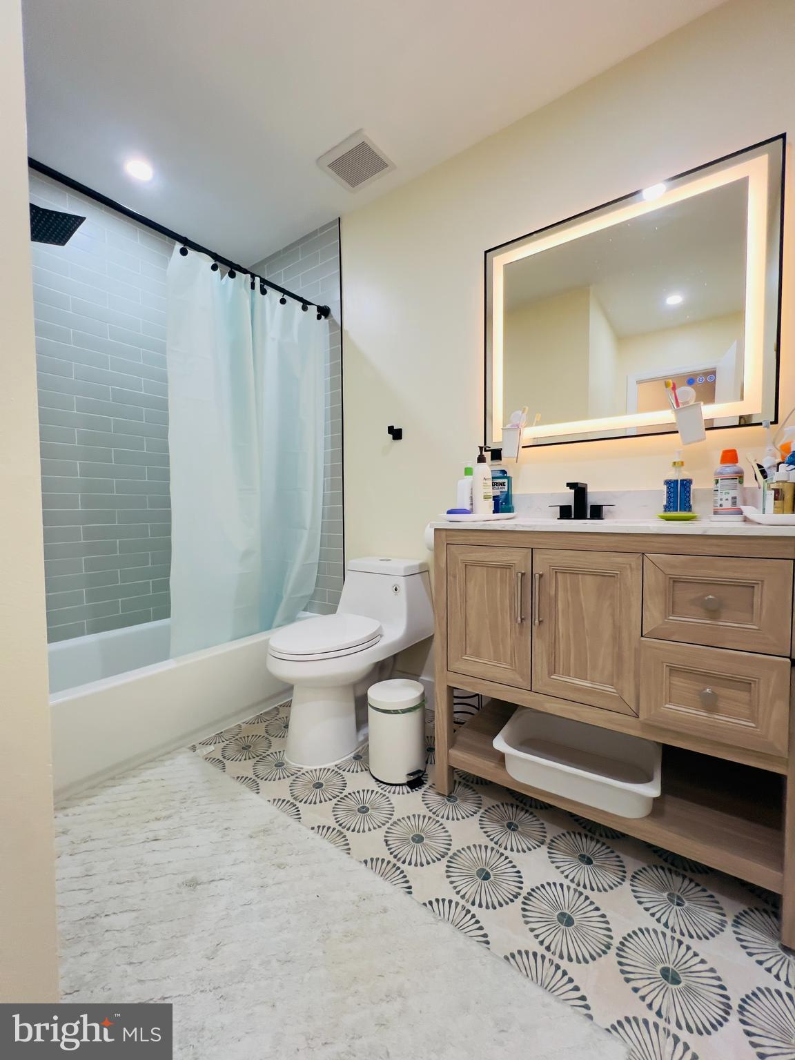 CHESTERBROOK - Residential
