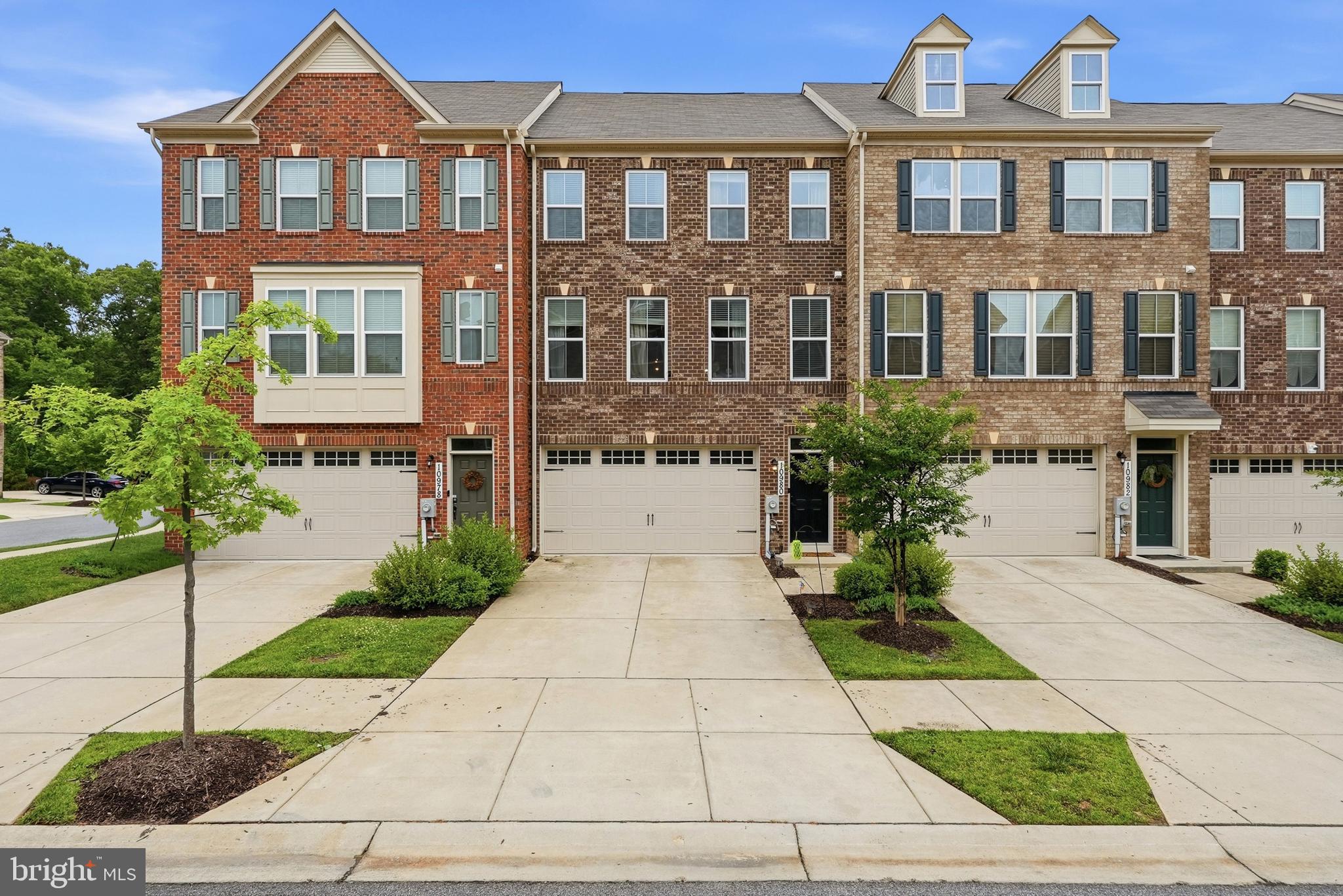 WESTCHESTER SQUARE - Residential