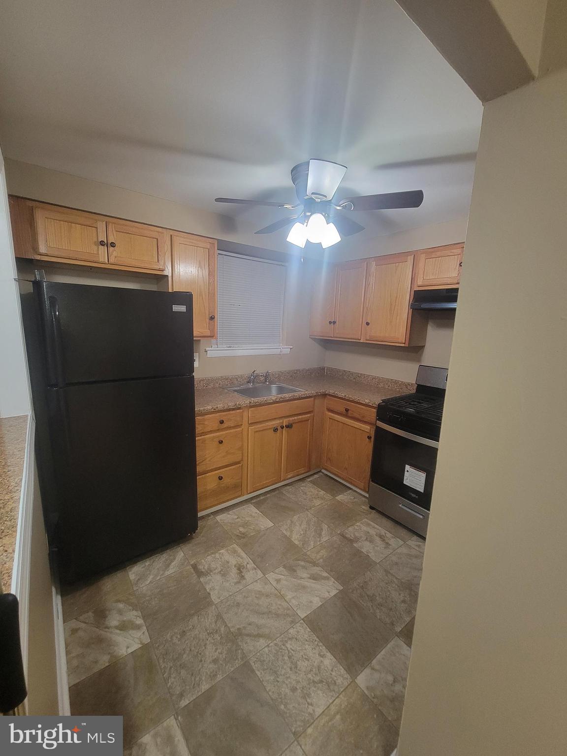 ACADEMY GARDENS - Residential Lease