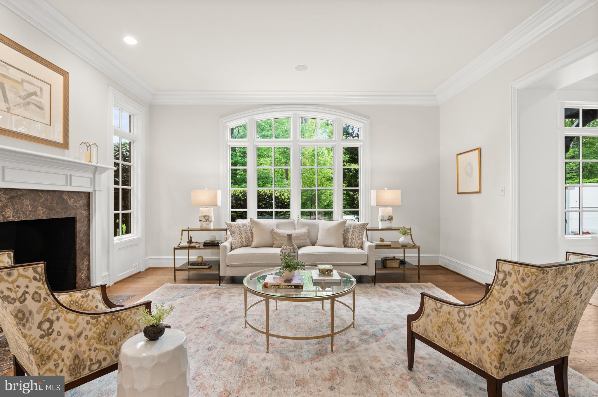 LANGLEY FOREST - Residential