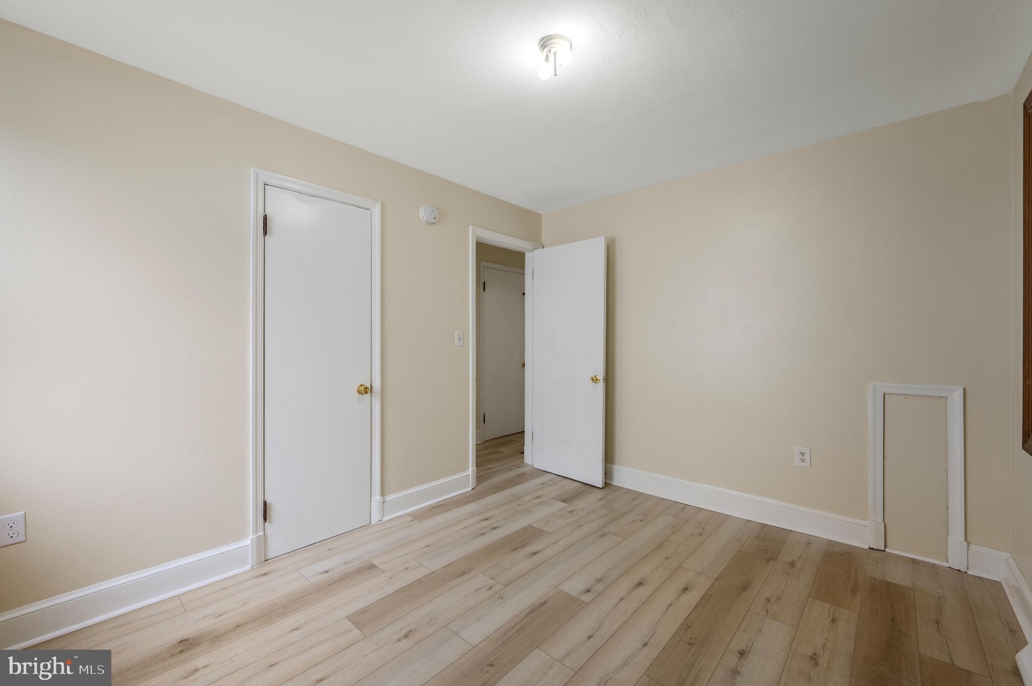 ARMOUR DALE - Residential