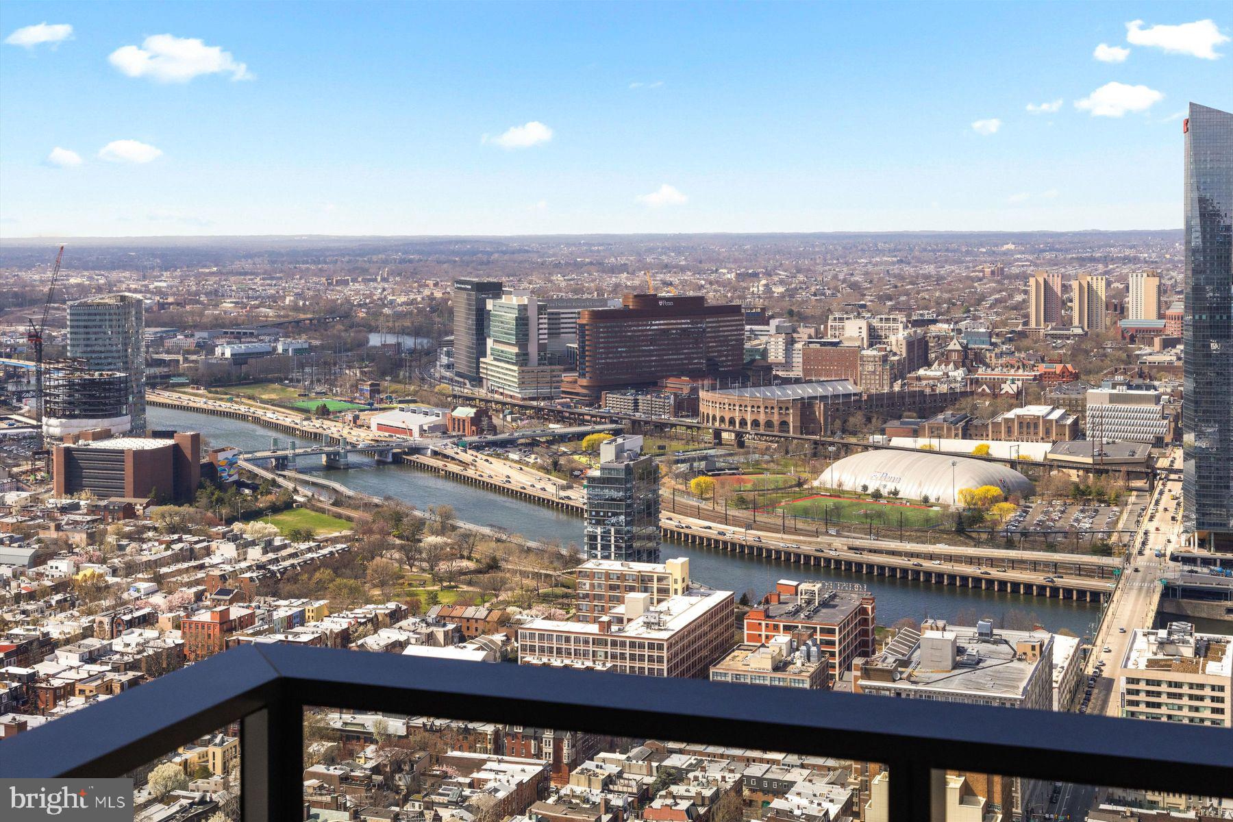 CENTER CITY - Residential