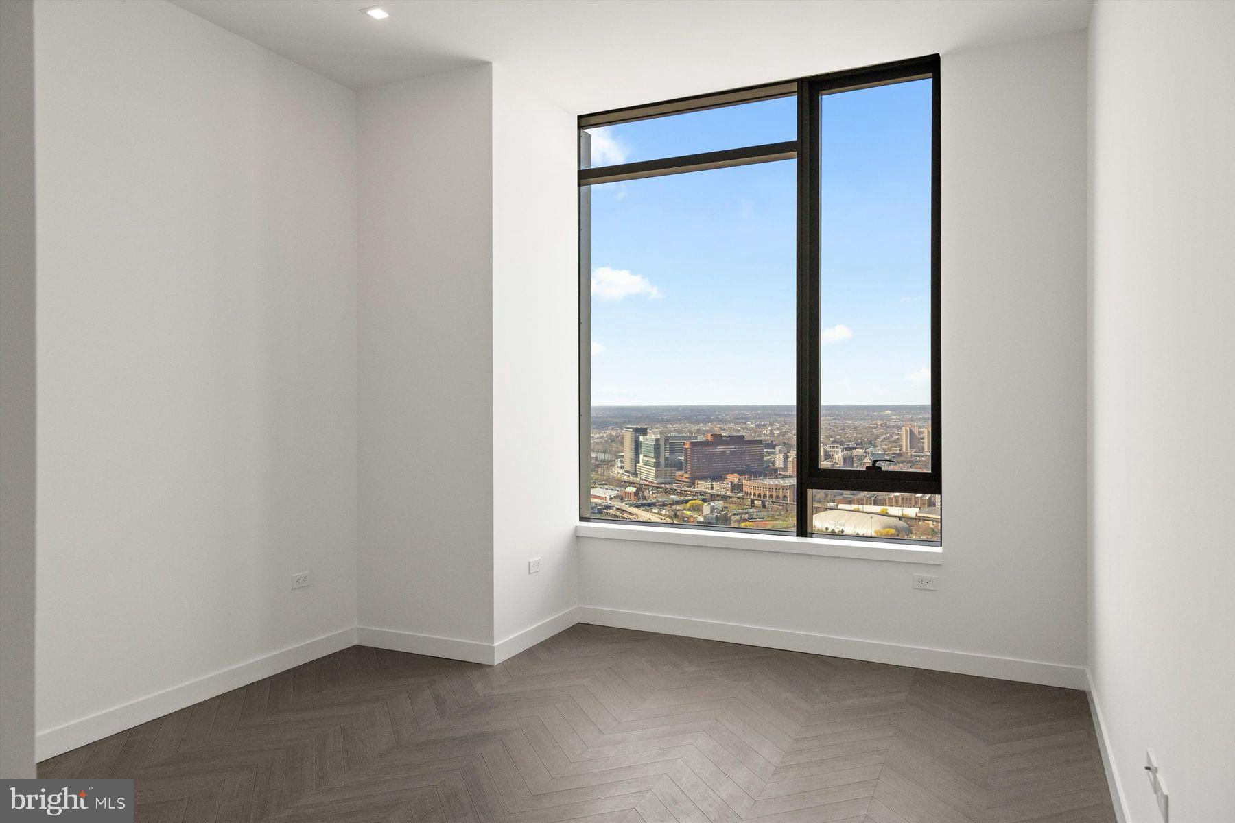 CENTER CITY - Residential