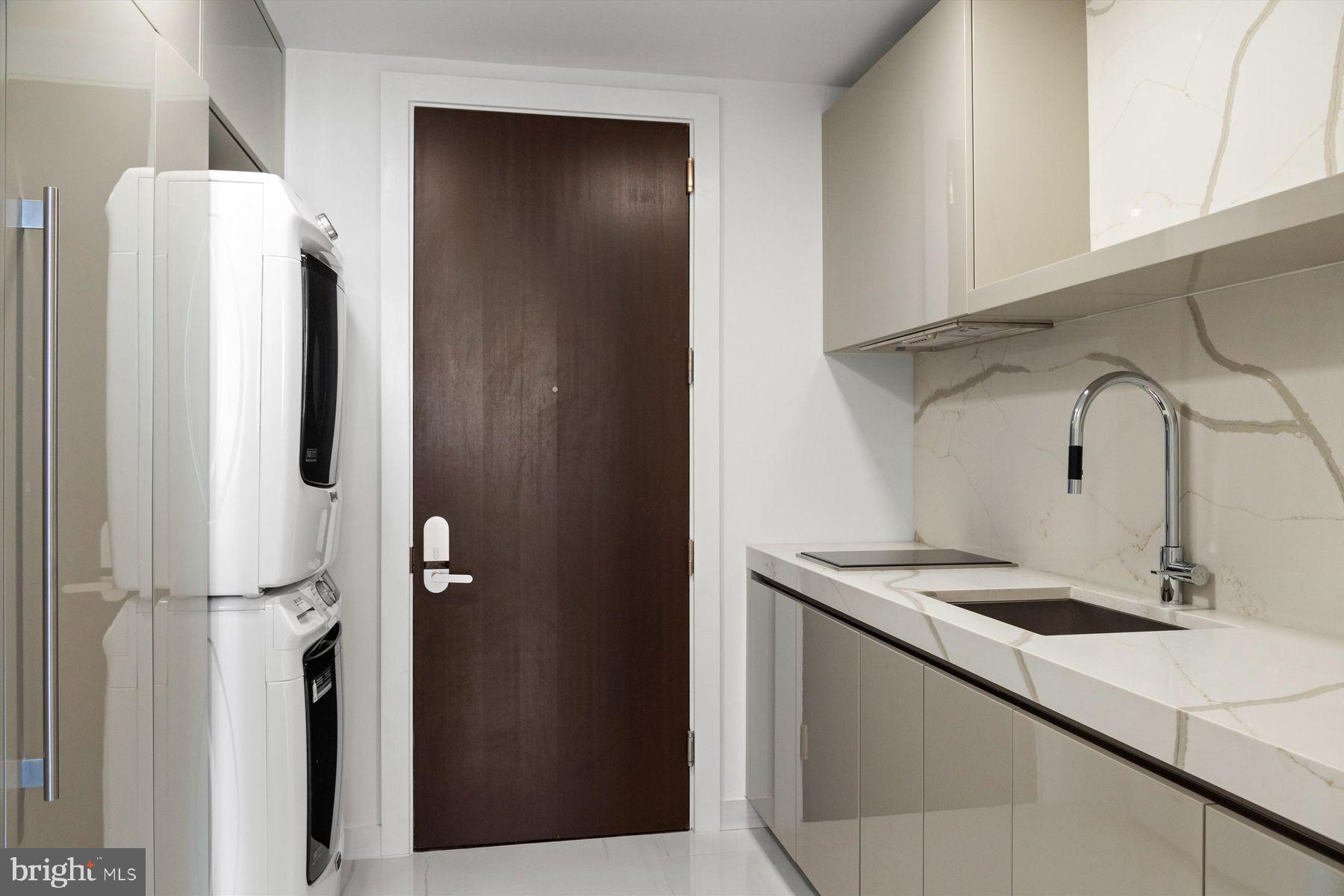 CENTER CITY - Residential
