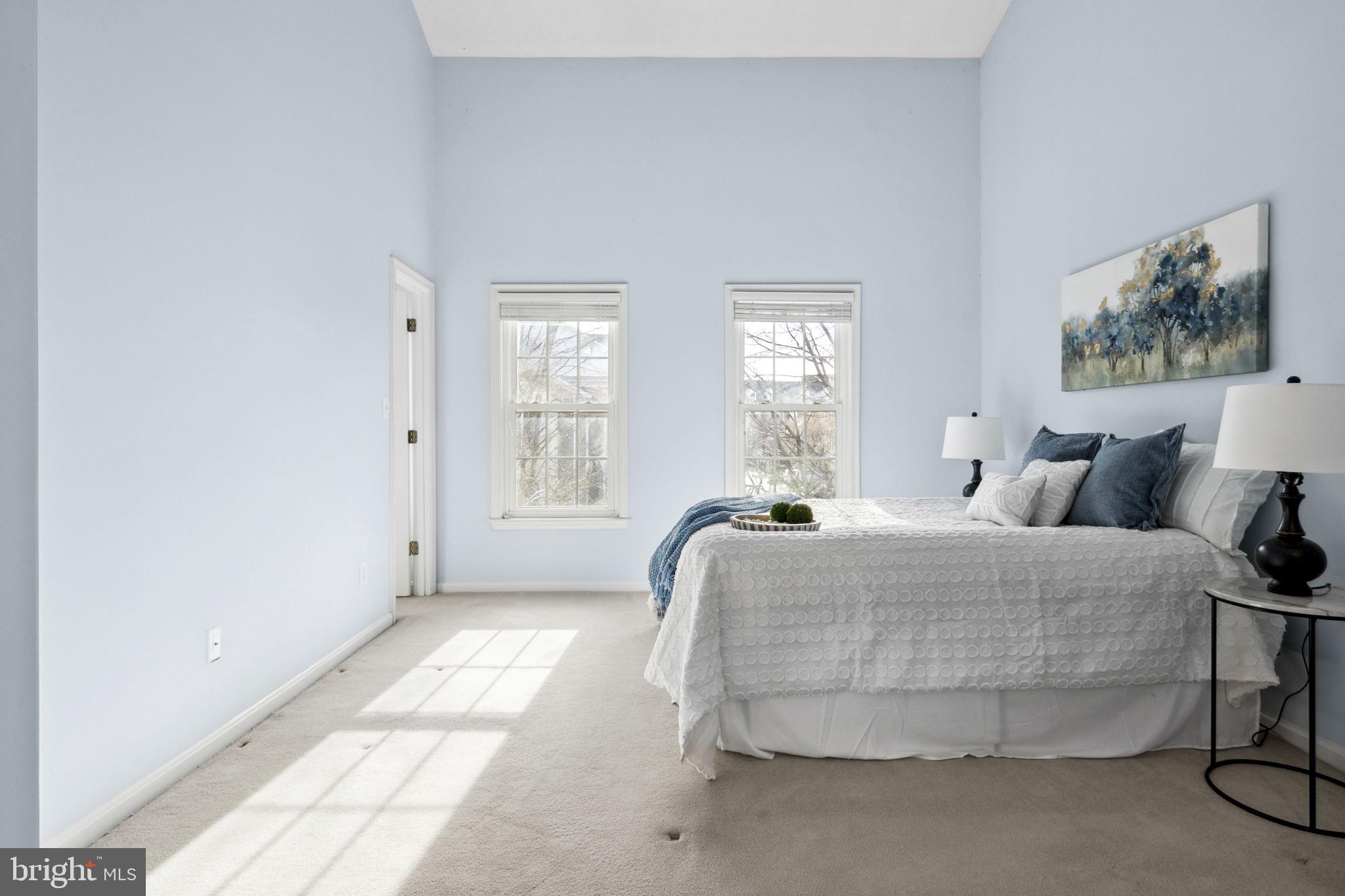 STONEGATE - Residential