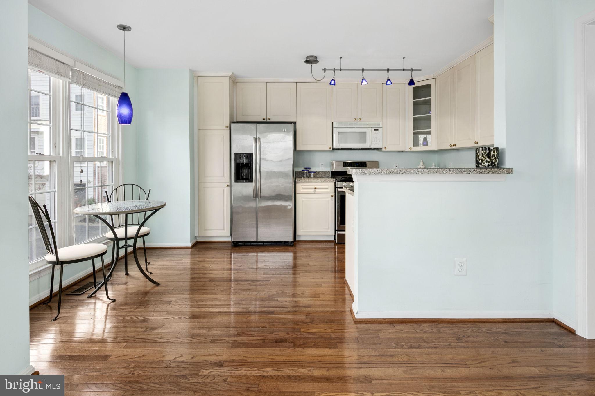 STONEGATE - Residential