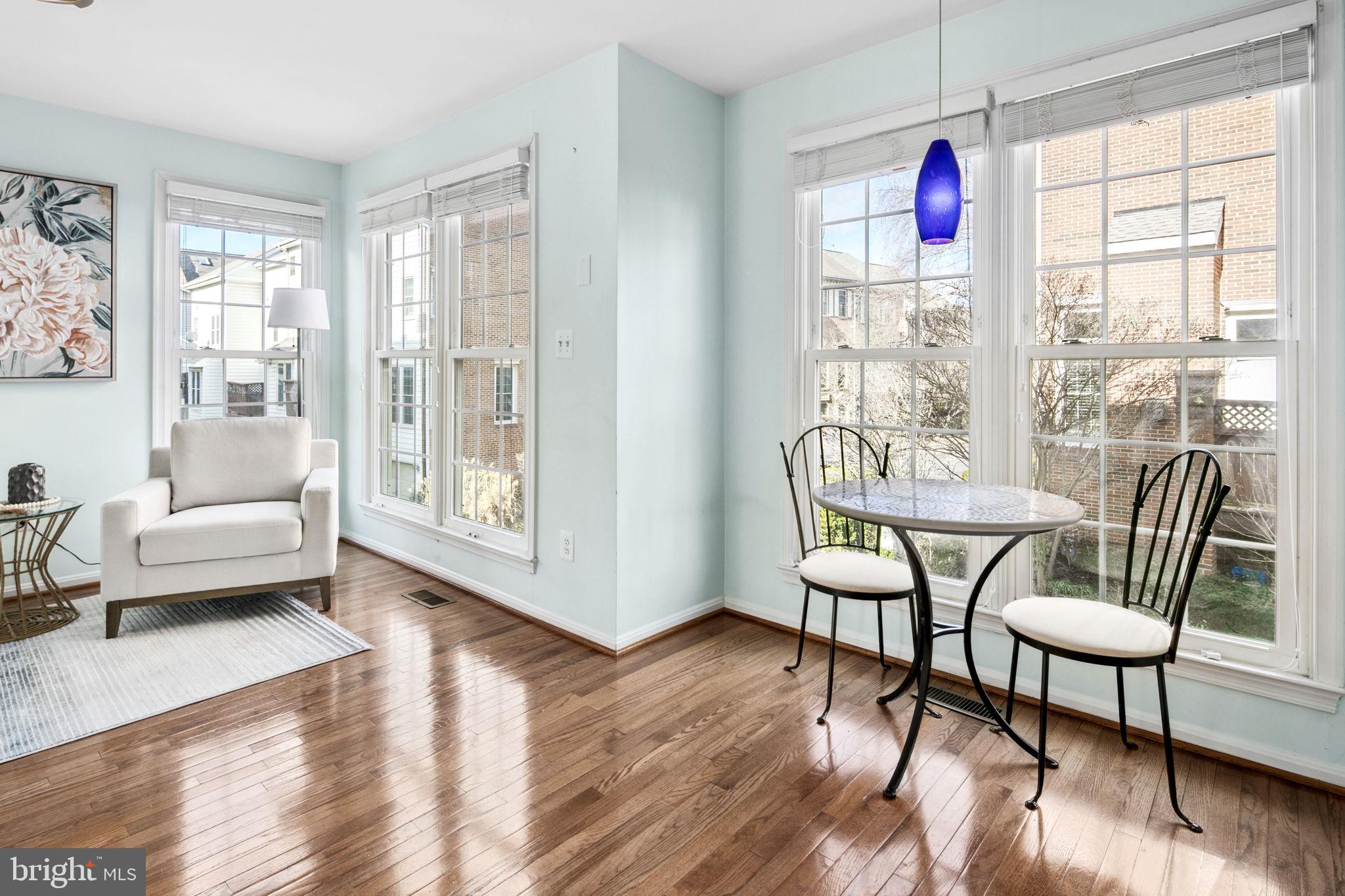 STONEGATE - Residential