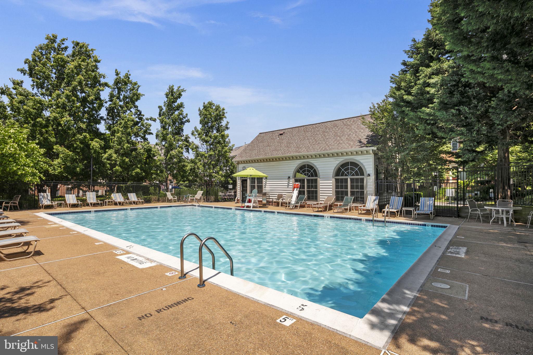 STONEGATE - Residential