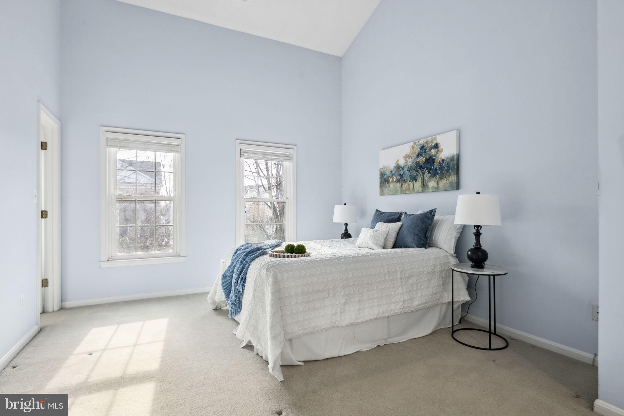 STONEGATE - Residential