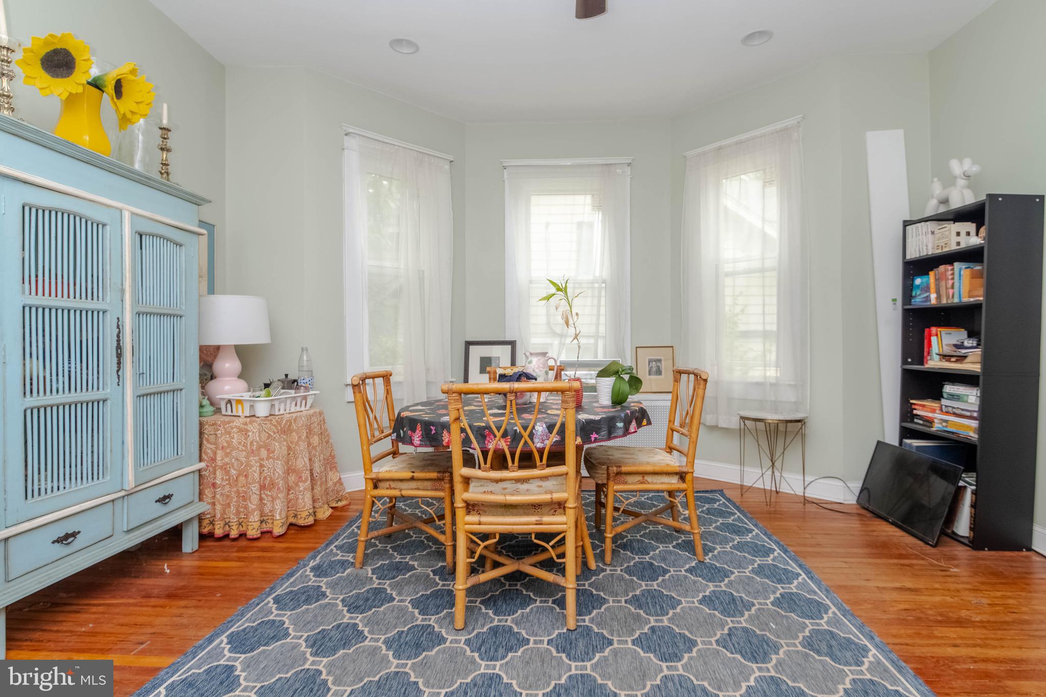 LAURAVILLE HISTORIC DISTRICT - Residential