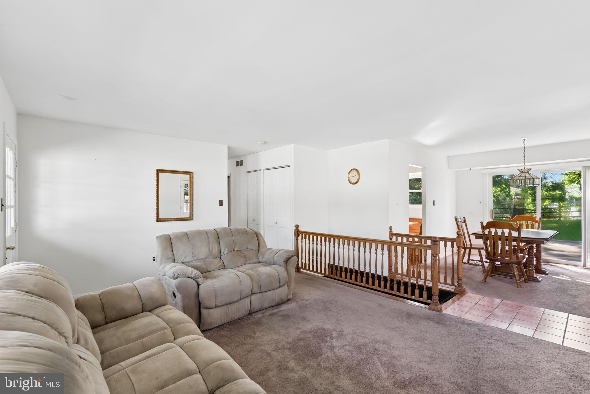 BRIGHT OAKS - Residential