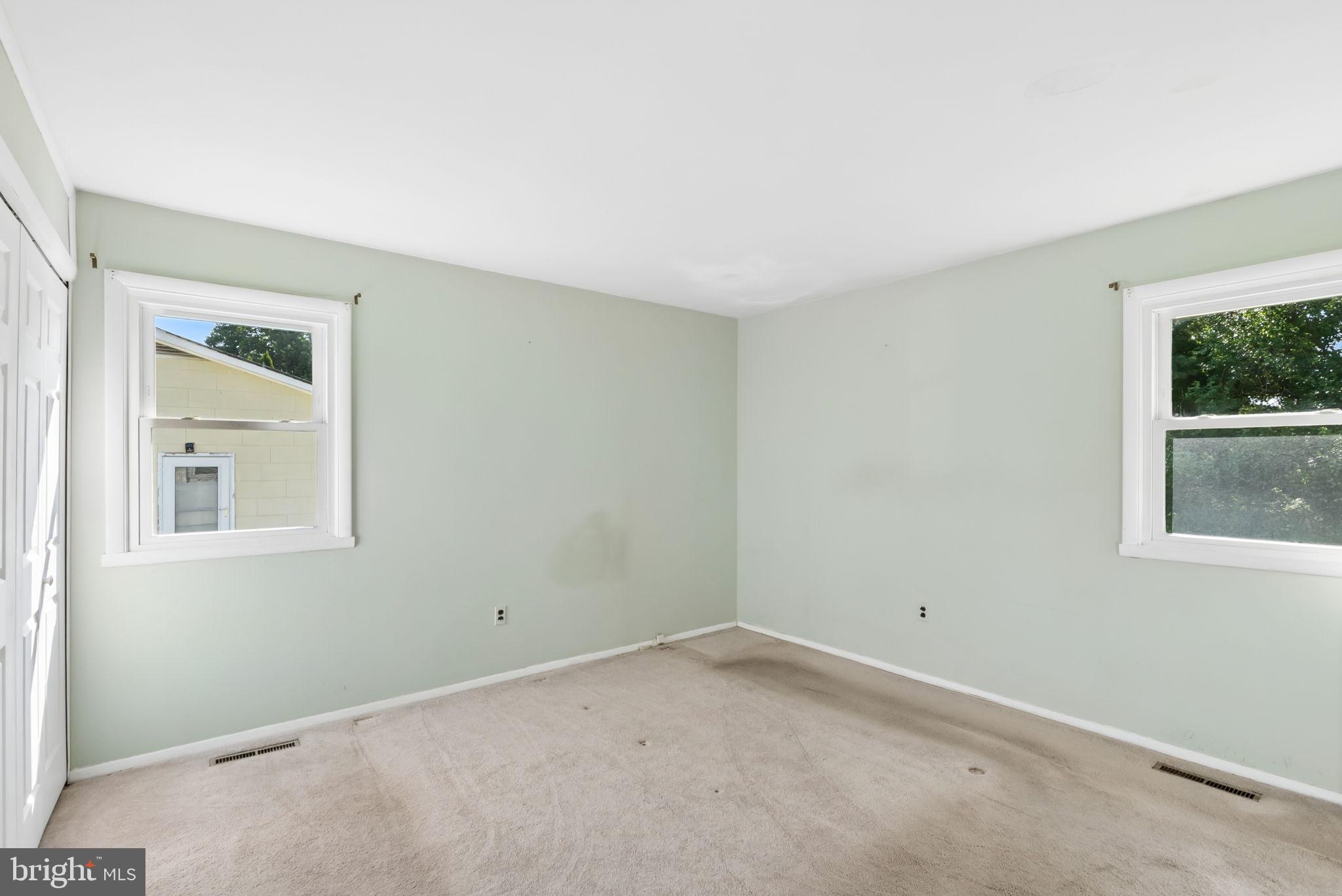 BRIGHT OAKS - Residential