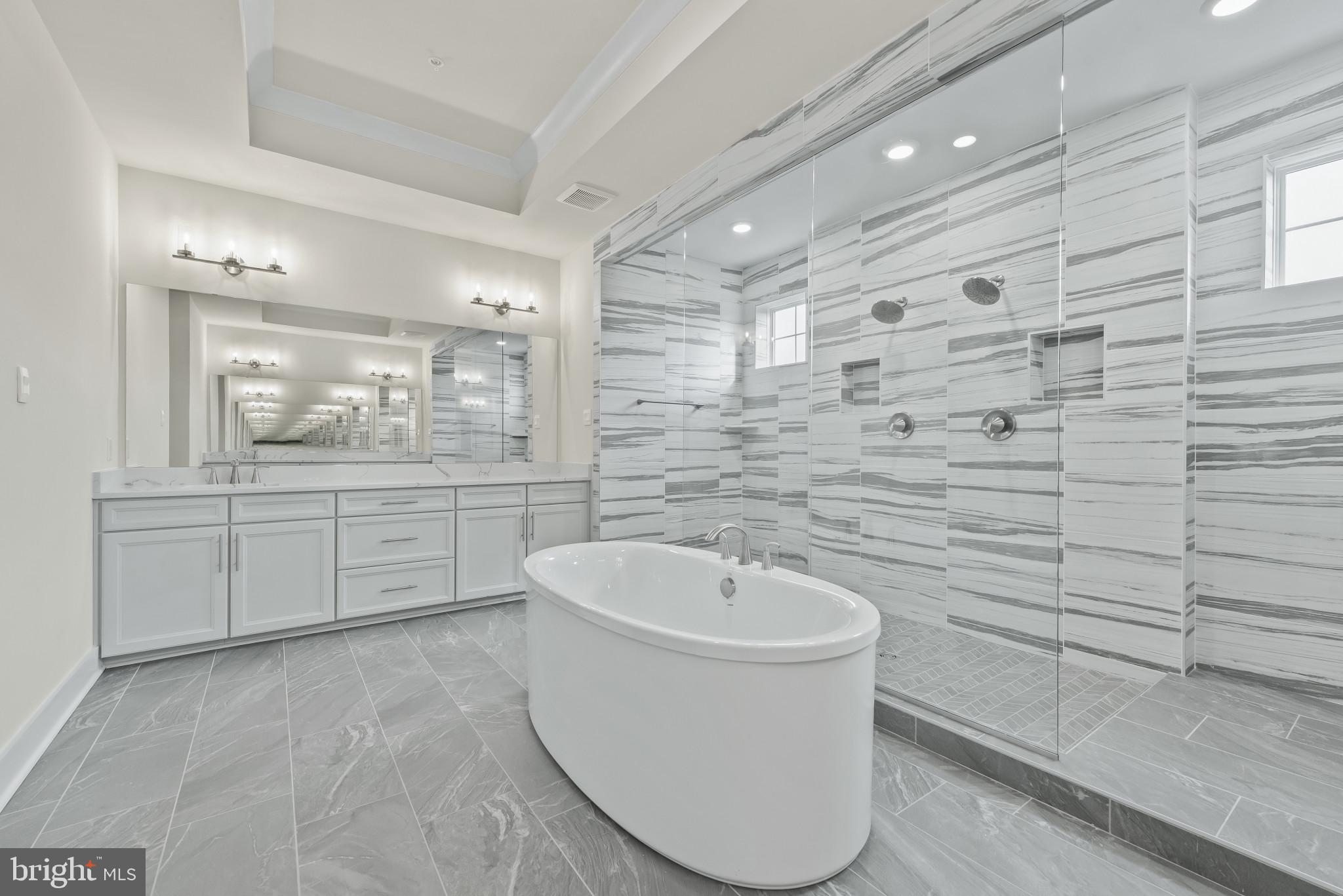 STILLVIEW ACRES - Residential