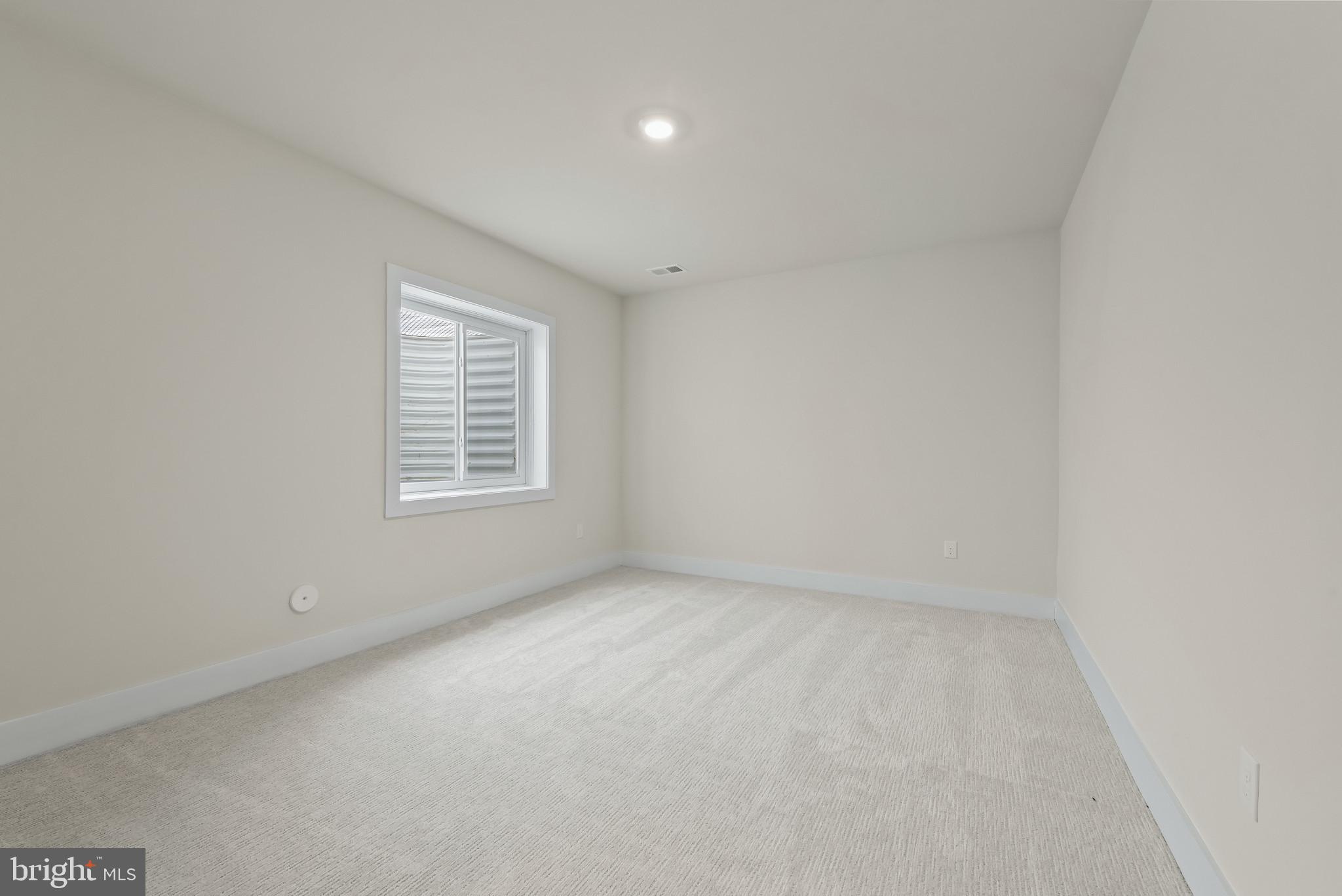 STILLVIEW ACRES - Residential