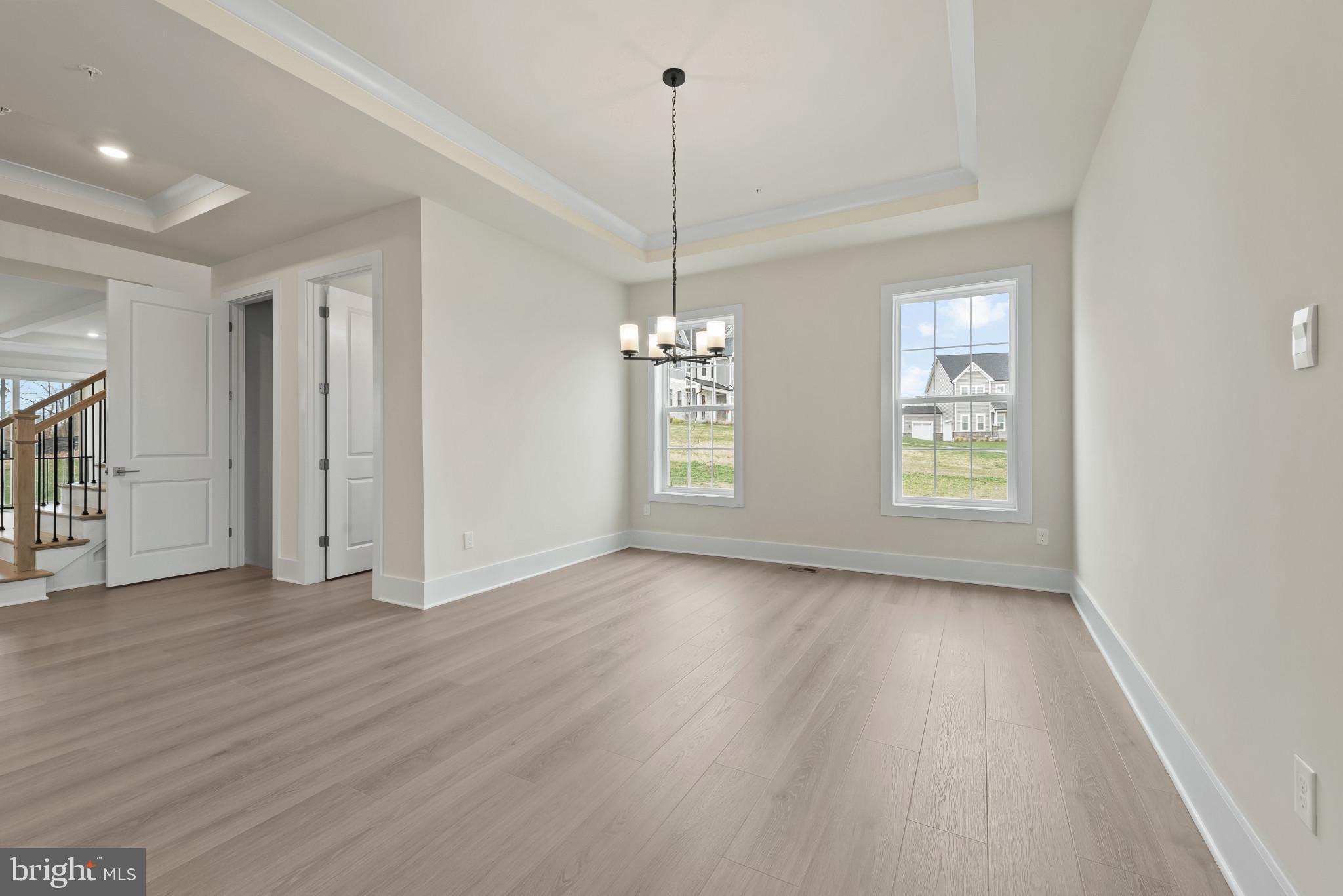 STILLVIEW ACRES - Residential