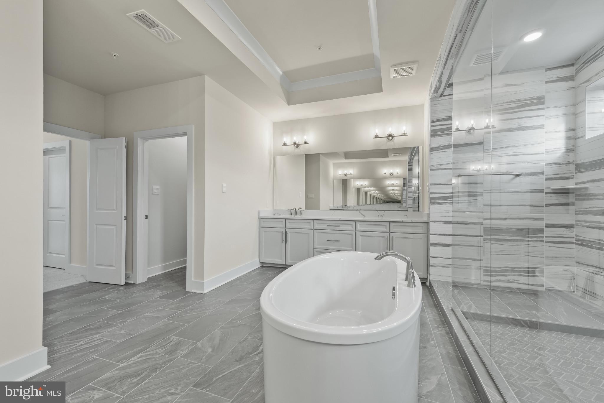 STILLVIEW ACRES - Residential