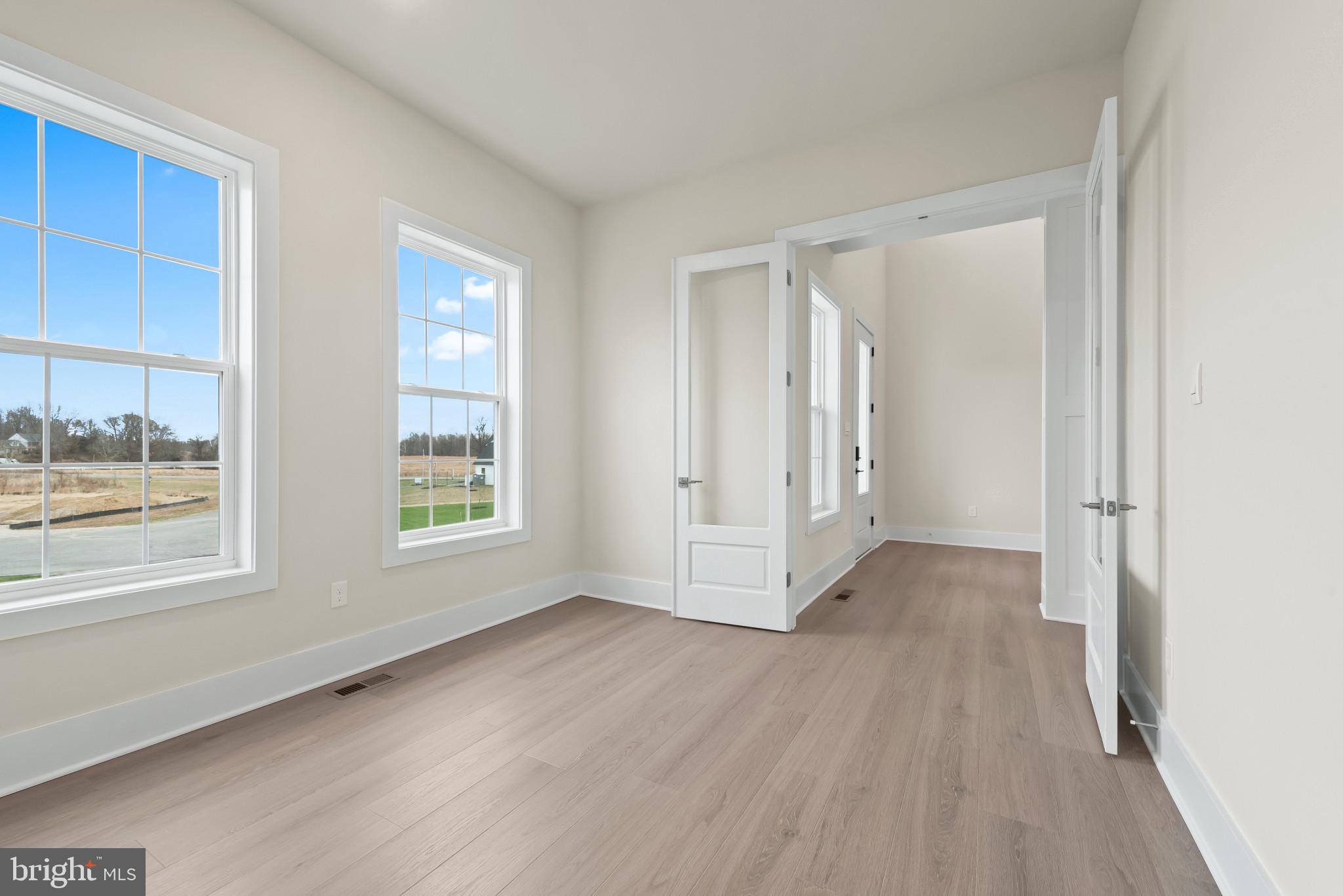 STILLVIEW ACRES - Residential