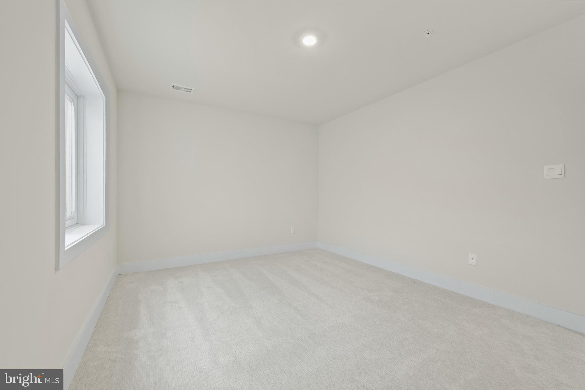 STILLVIEW ACRES - Residential