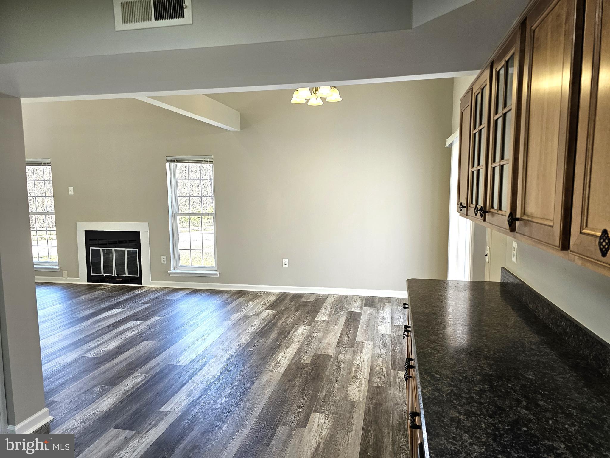 ST CHARLES HUNTINGTON - Residential
