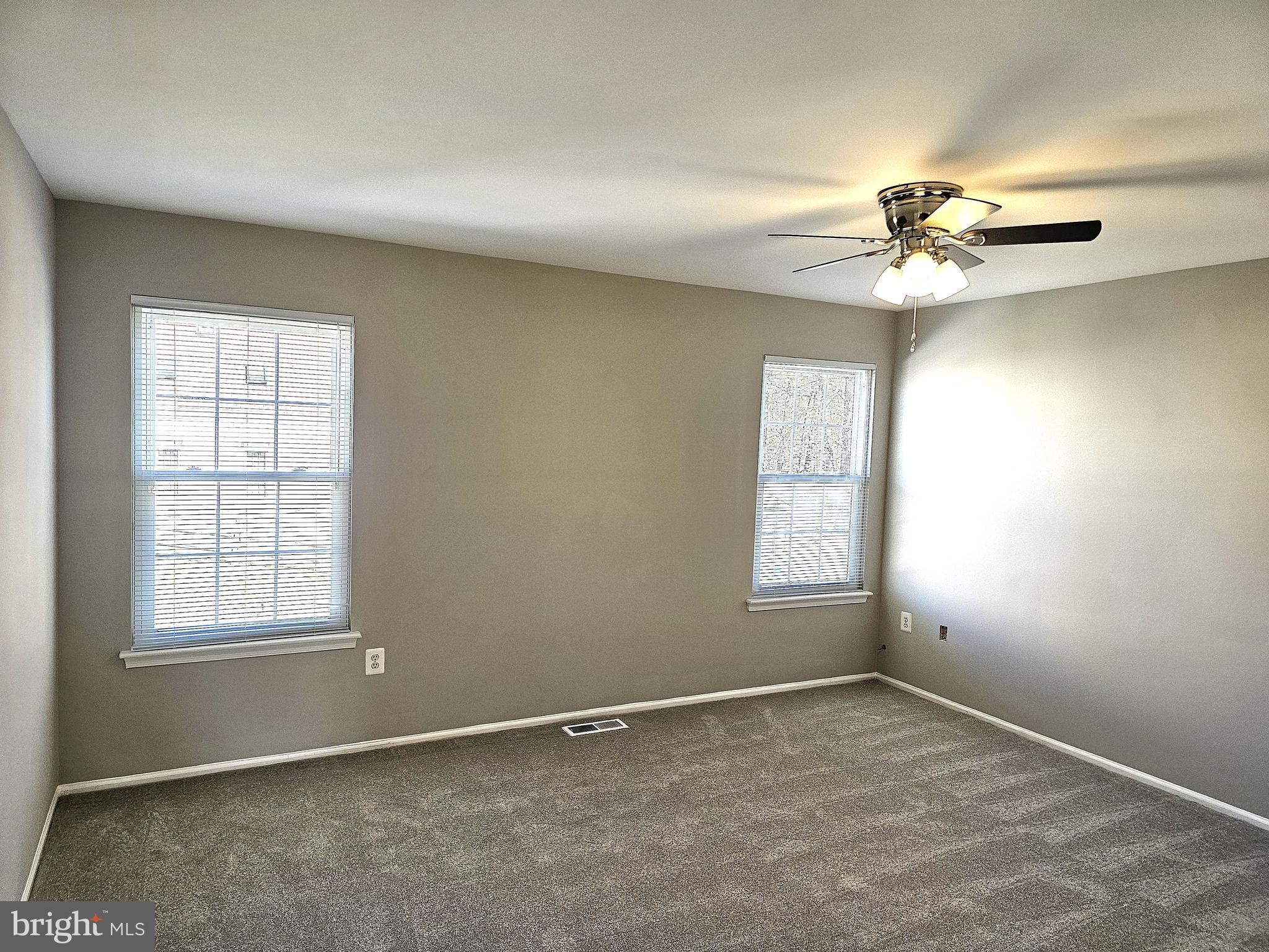 ST CHARLES HUNTINGTON - Residential