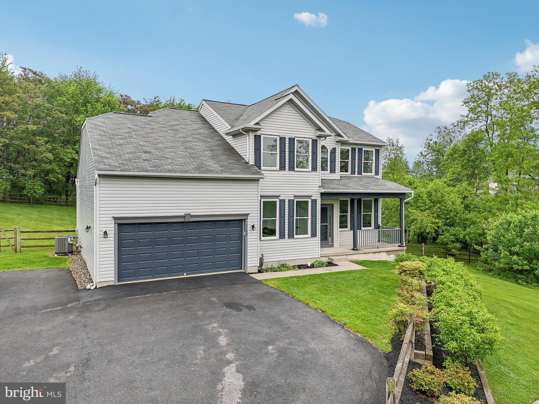 WIN-ROB ESTATES - Residential