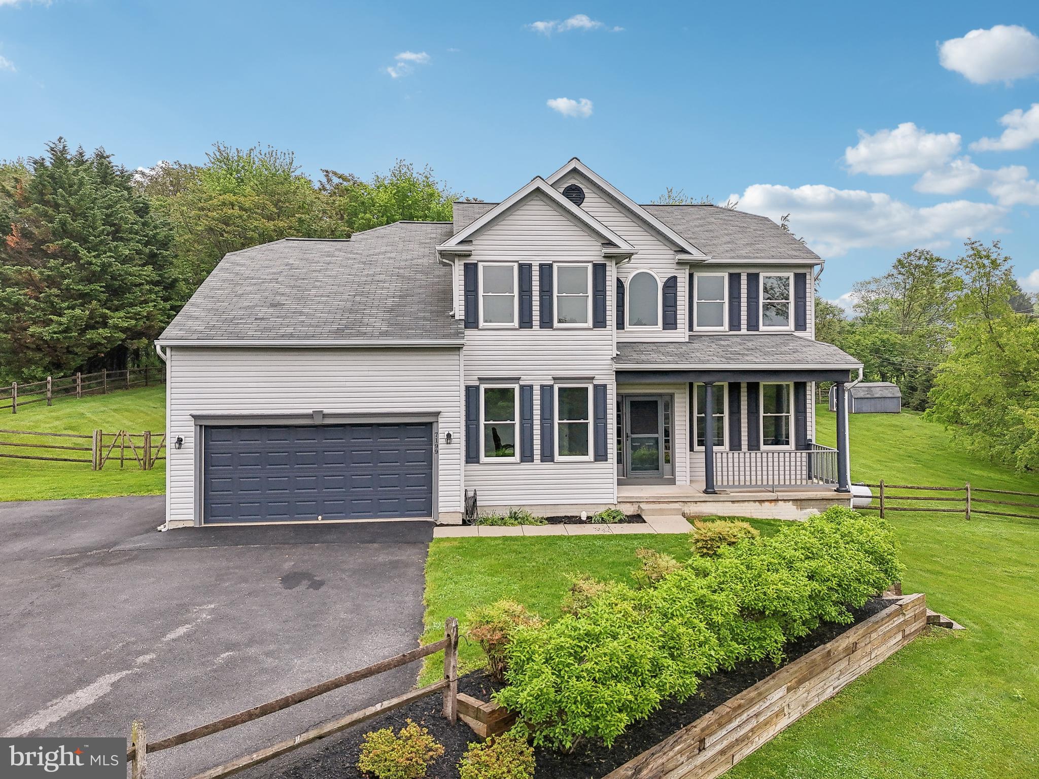 WIN-ROB ESTATES - Residential
