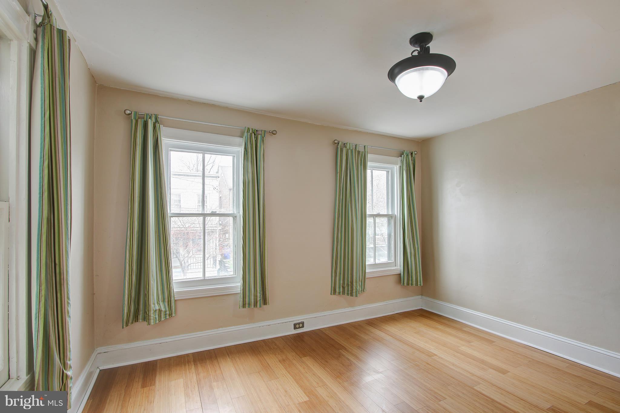 DOWNTOWN FREDERICK - Residential