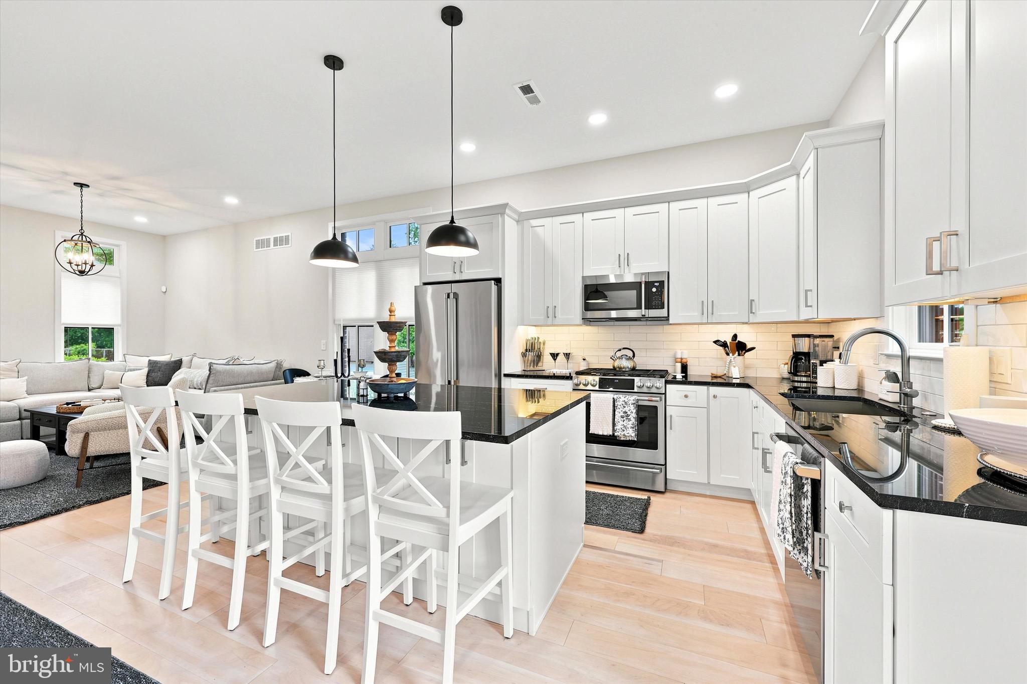 NEWTOWN ESTATES - Residential