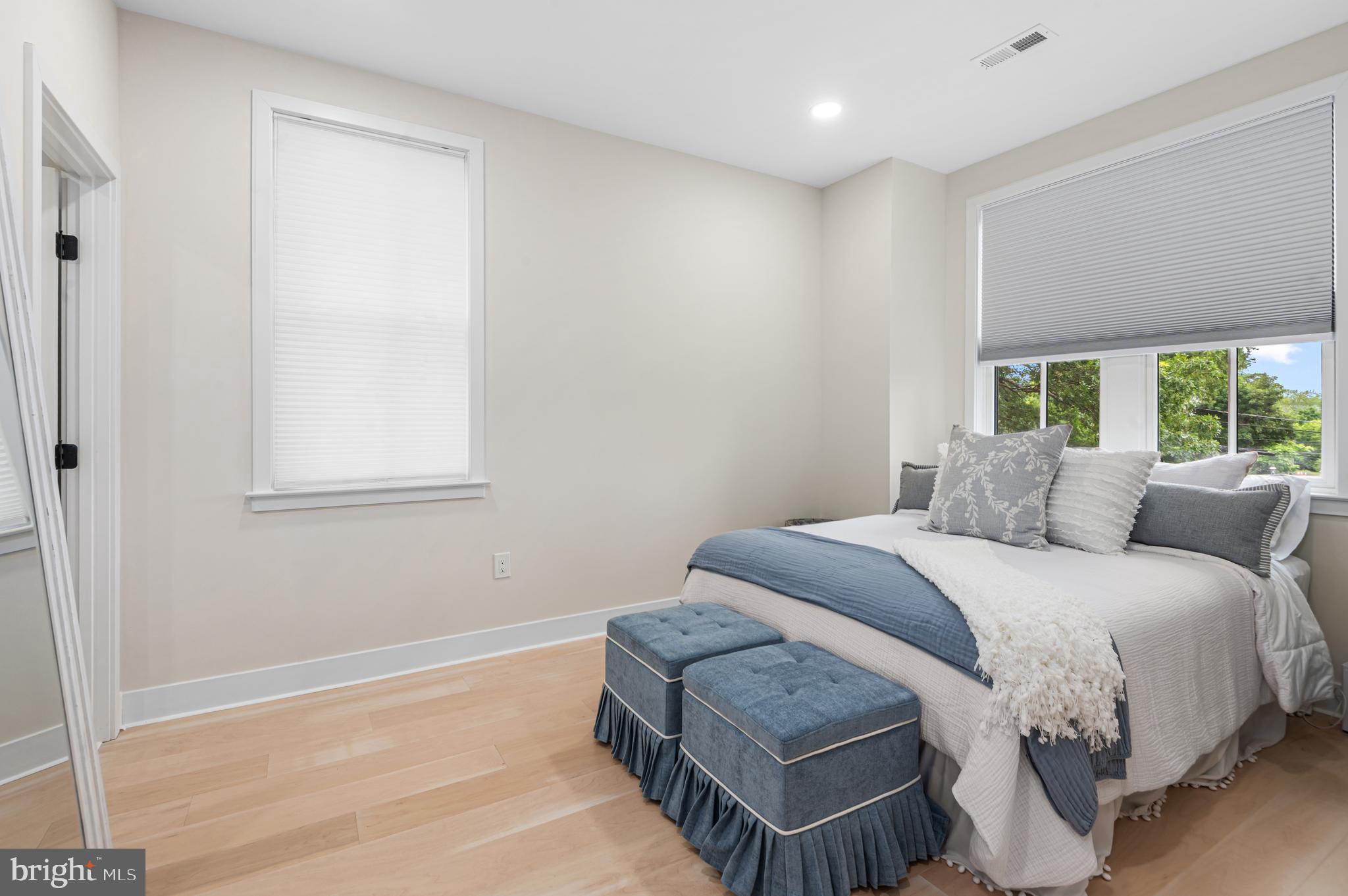 NEWTOWN ESTATES - Residential
