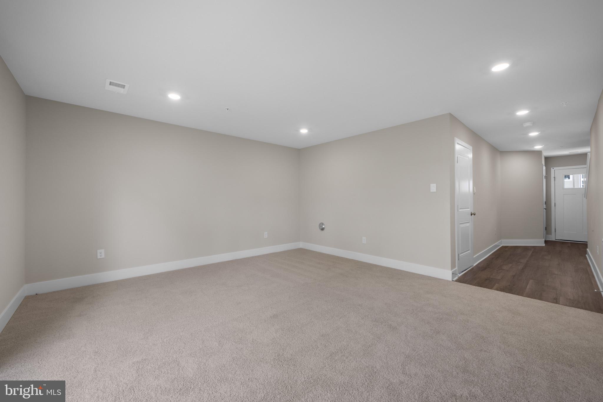 MAGNOLIA ESTATES - Residential