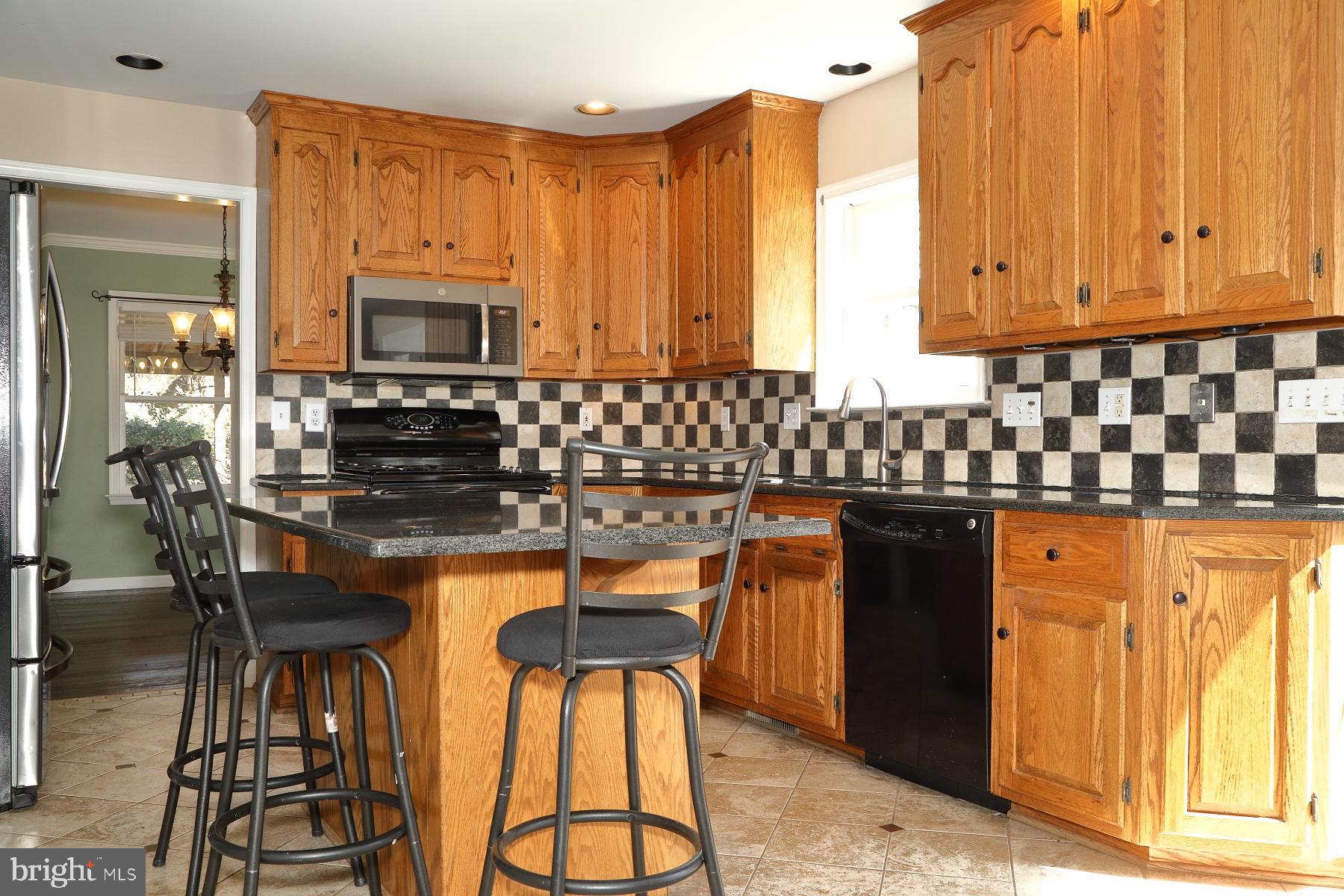 COUNTRY CROSSING - Residential