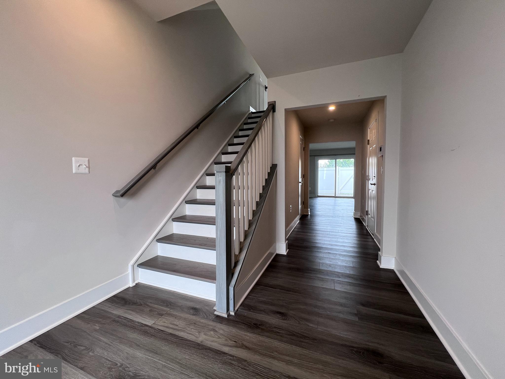 BRADLEY SQUARE - Residential Lease