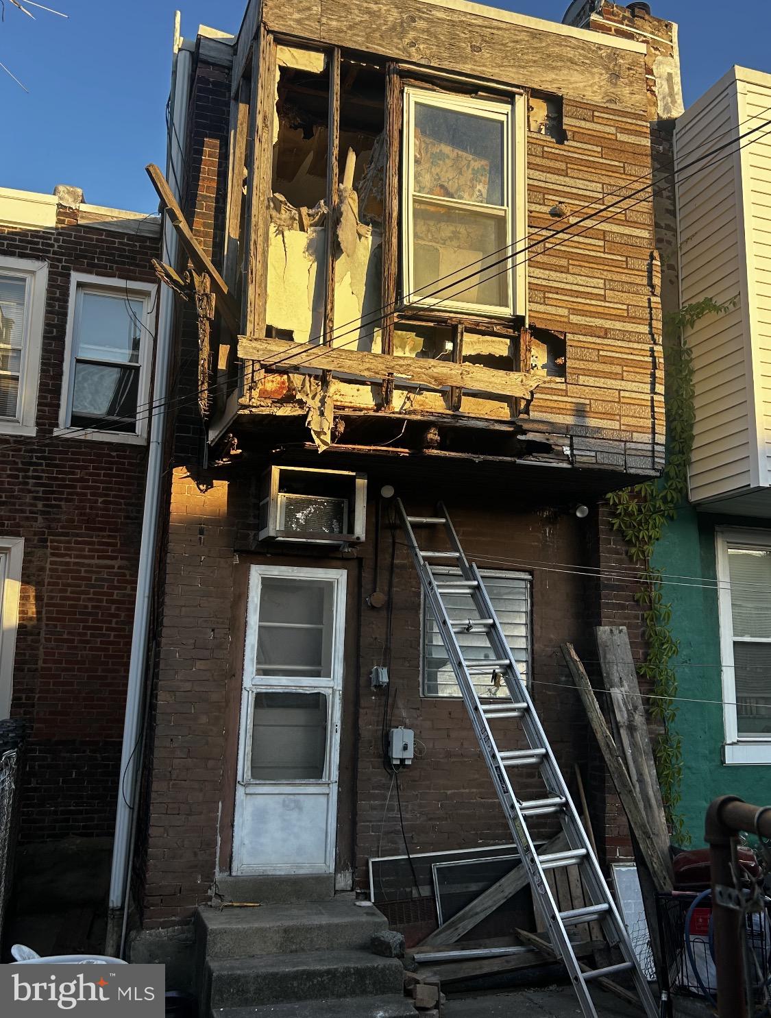 PORT RICHMOND - Residential