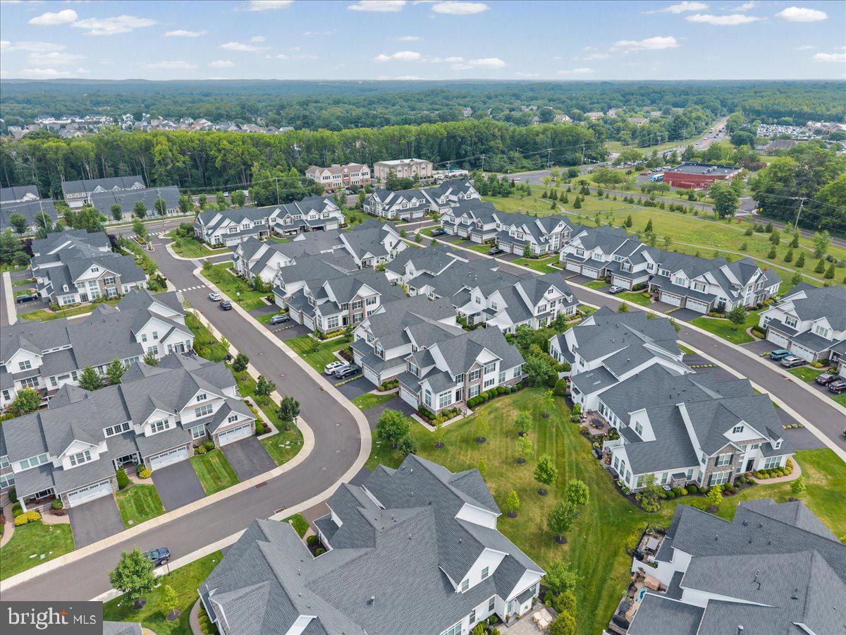 REGENCY AT YARDLEY - Residential