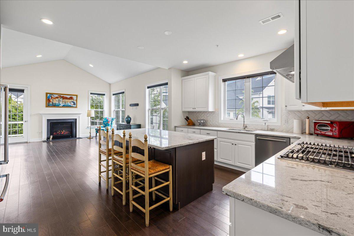REGENCY AT YARDLEY - Residential