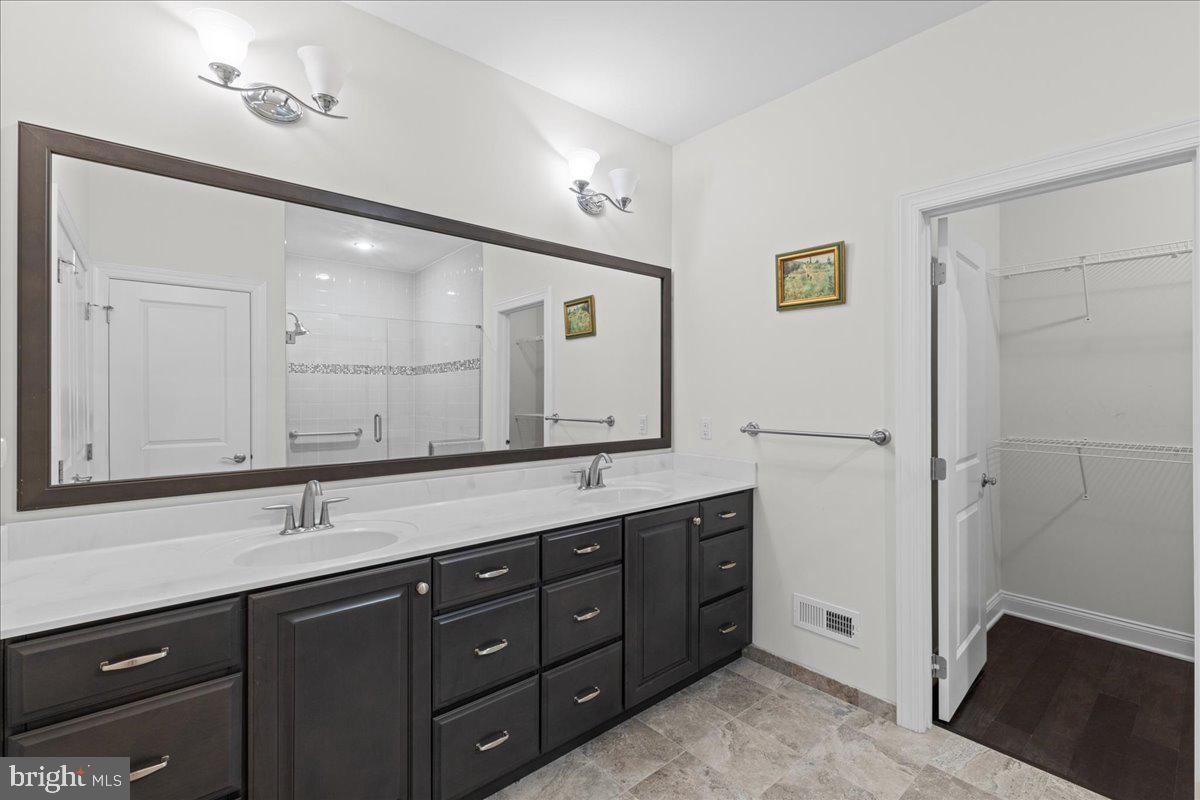 REGENCY AT YARDLEY - Residential