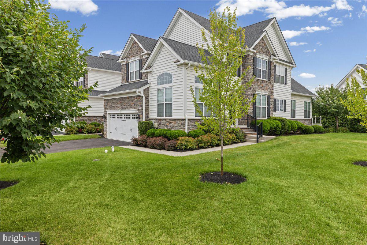 REGENCY AT YARDLEY - Residential
