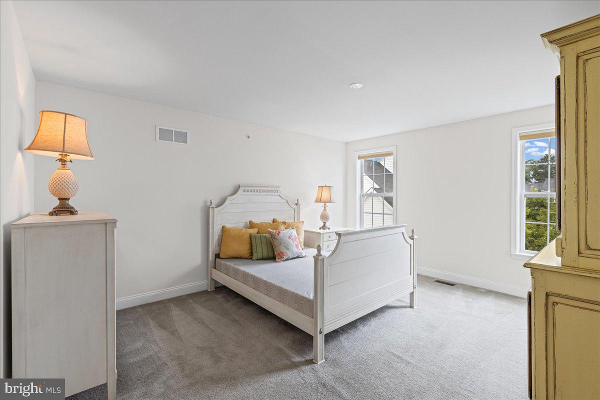 REGENCY AT YARDLEY - Residential