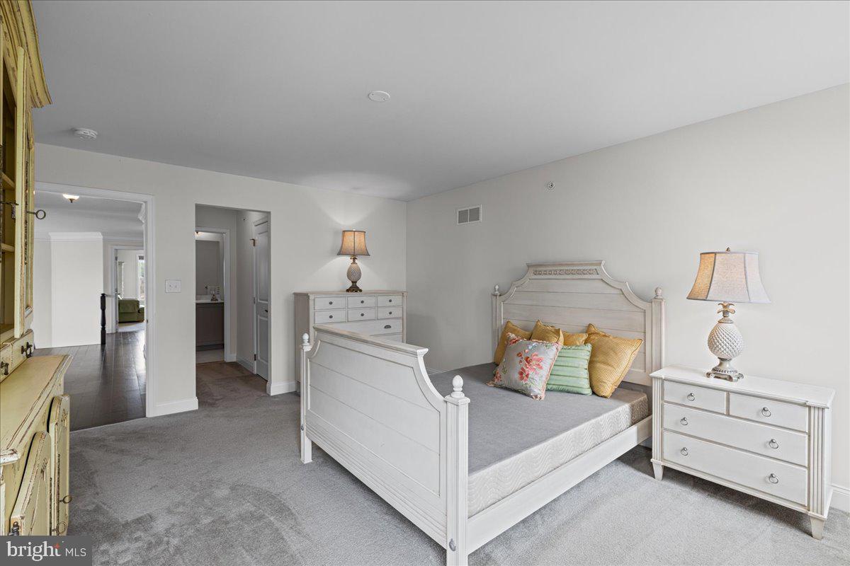 REGENCY AT YARDLEY - Residential