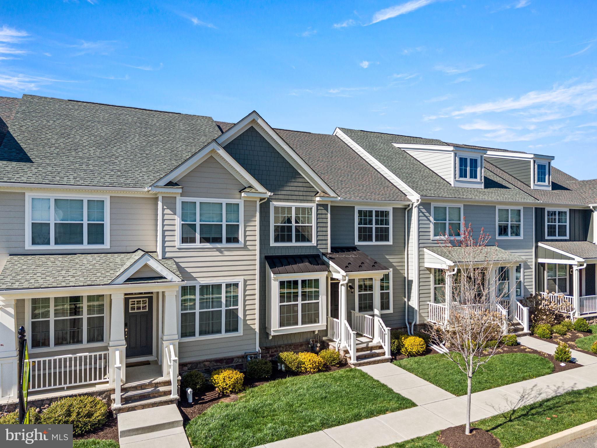 SPRING OAK - Residential