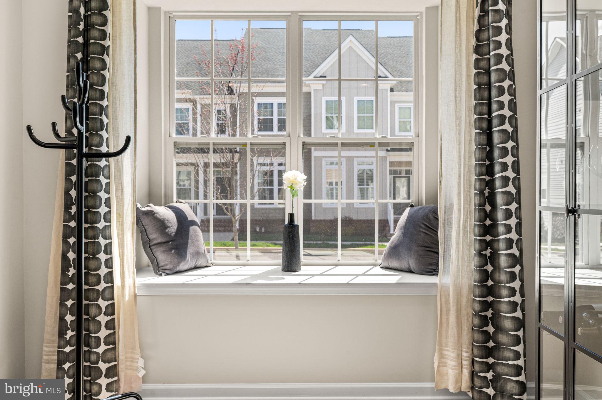 SPRING OAK - Residential
