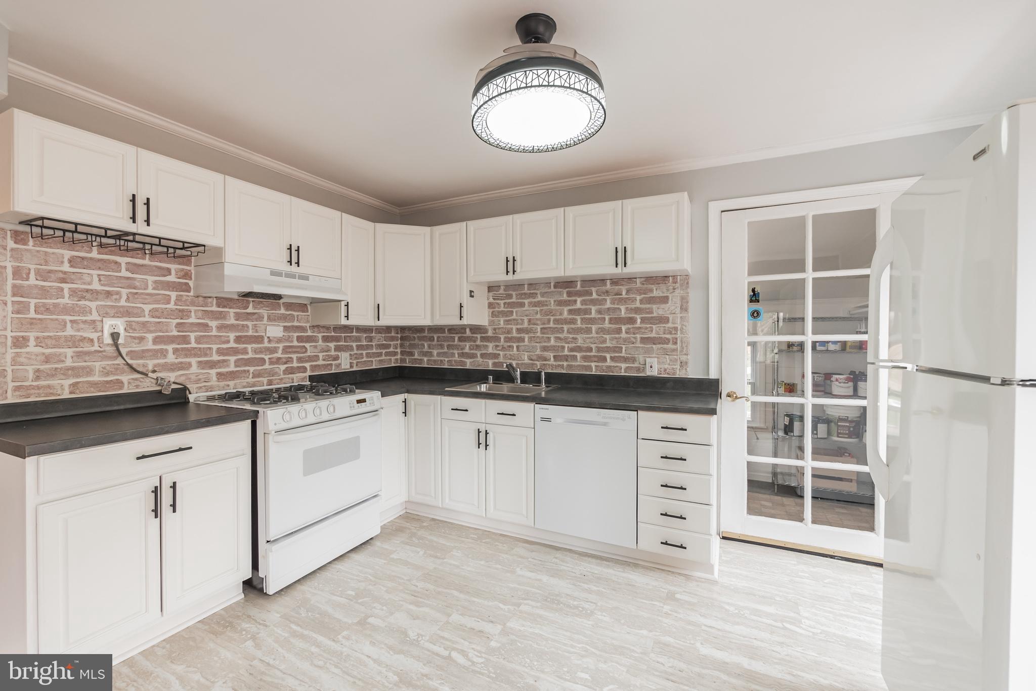 TWINBROOK - Residential