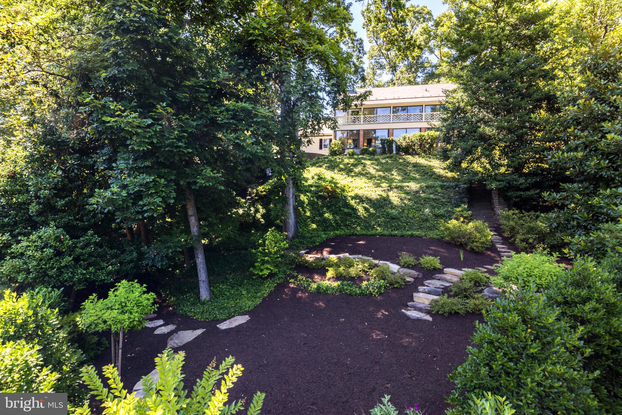 BELLE HAVEN - Residential