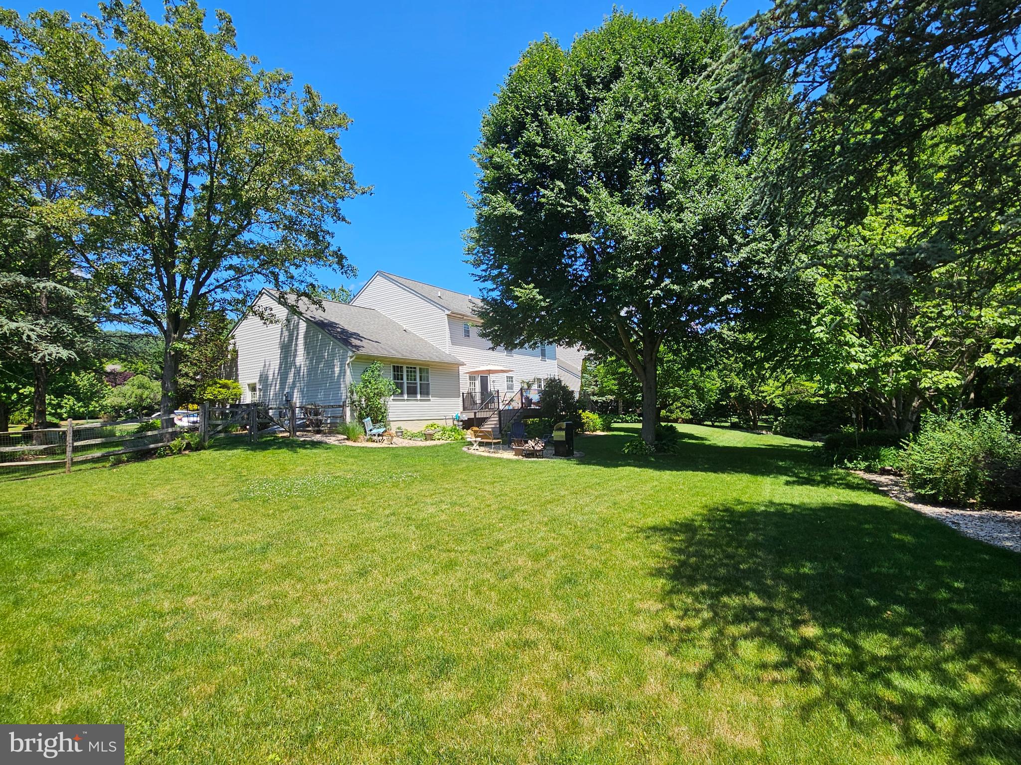 FARMING RIDGE - Residential
