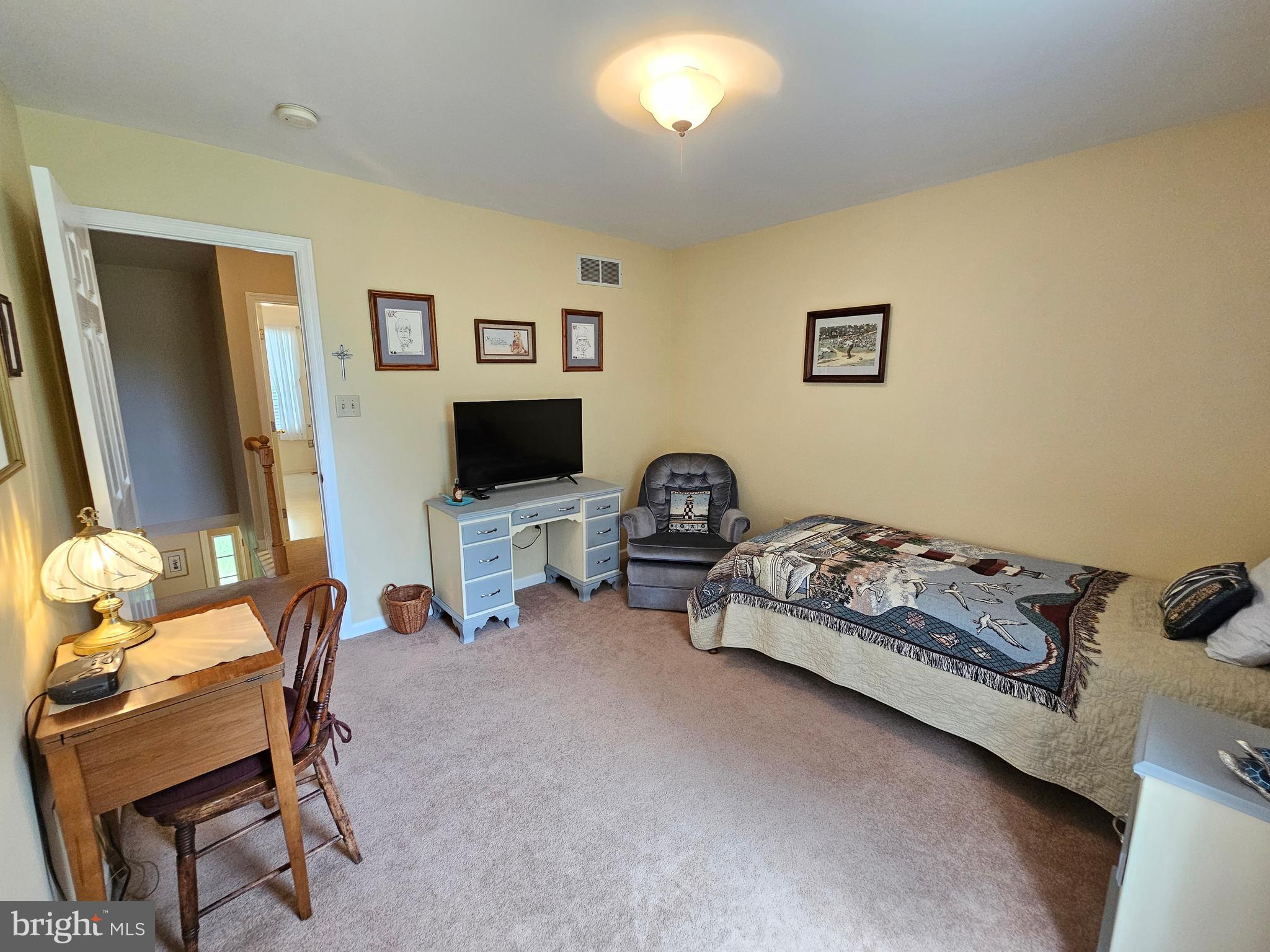 FARMING RIDGE - Residential
