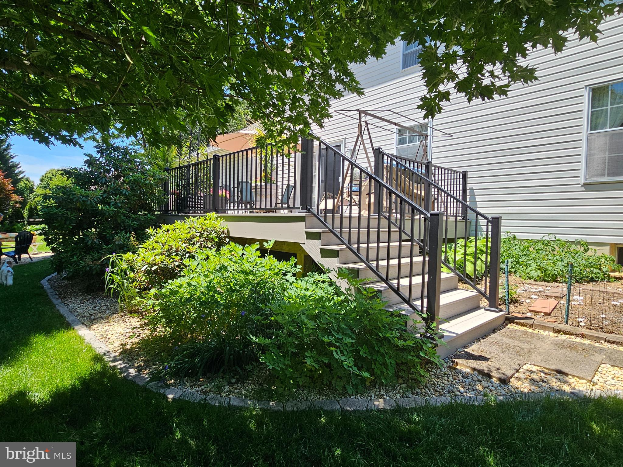 FARMING RIDGE - Residential