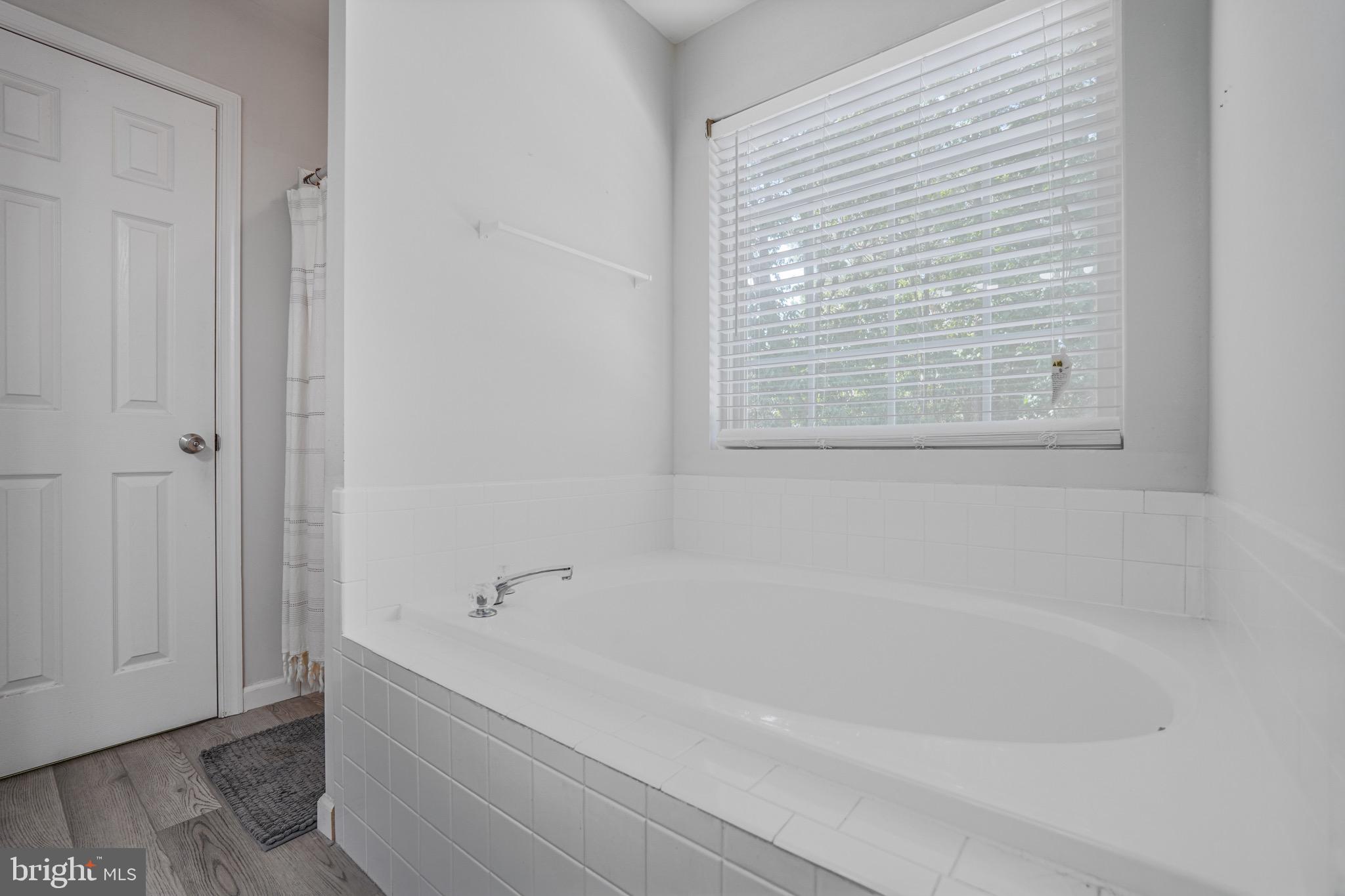 LANCASTER GATE - Residential