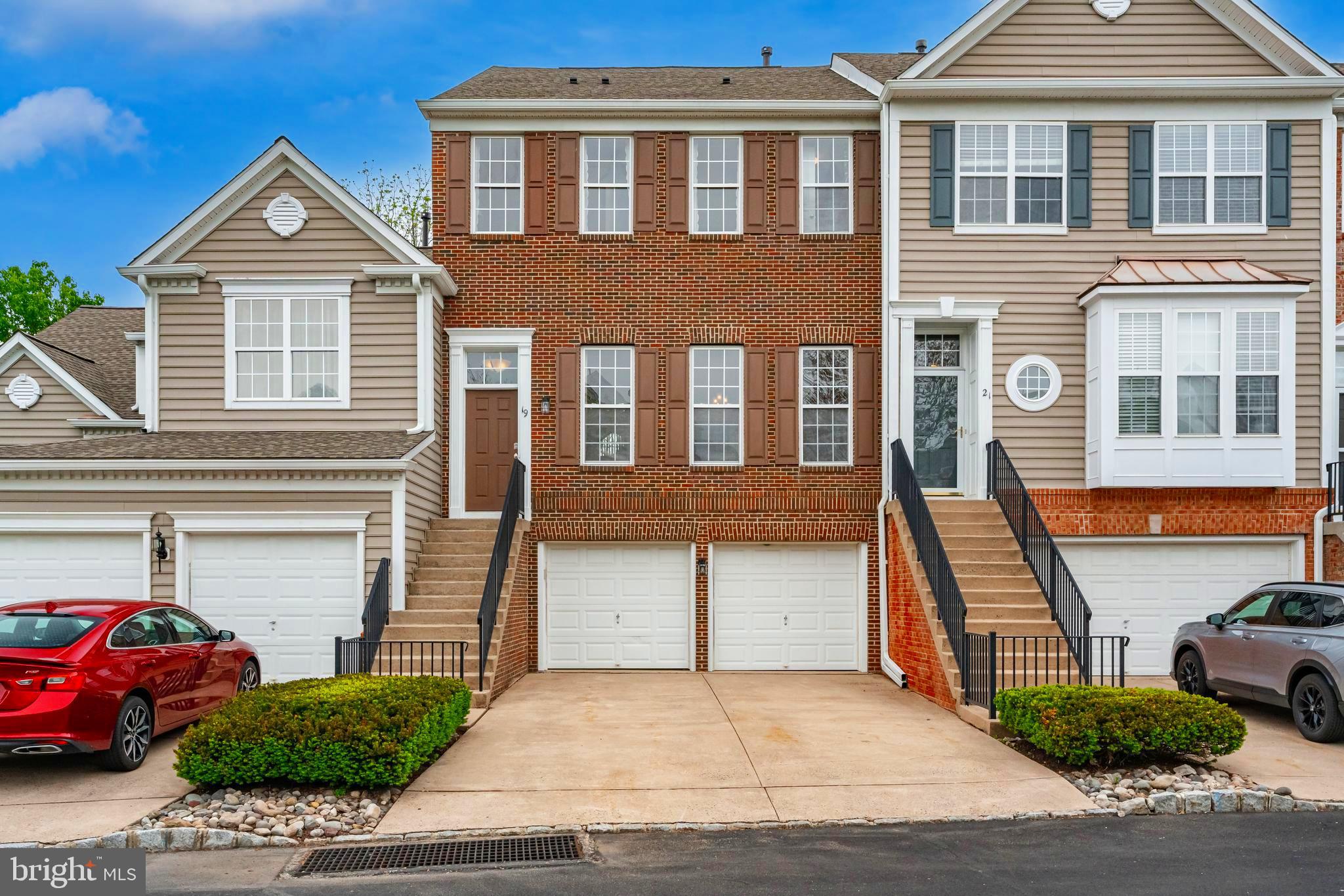 DOYLESTOWN STATION - Residential